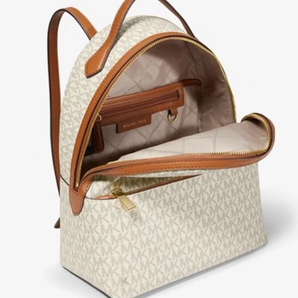 Michael Kors Womens Valerie Medium Logo Backpack 30F2G9VB2B-149 (Vanilla) NWT